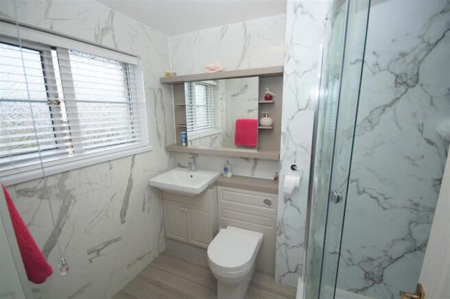 Shower Room.JPG