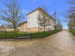 85, Wood Grove, Witham CM8 3FL