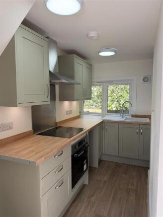 Kitchen 2nd angle.JPG