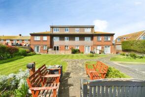 Flat 17, 3 Havenside Court, Central Avenue, Peacehaven BN10 7LY