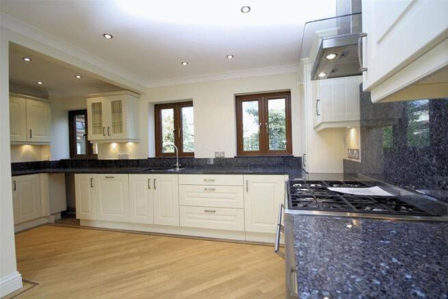 Fitted kitchen...