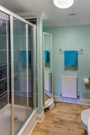 En Suite Shower