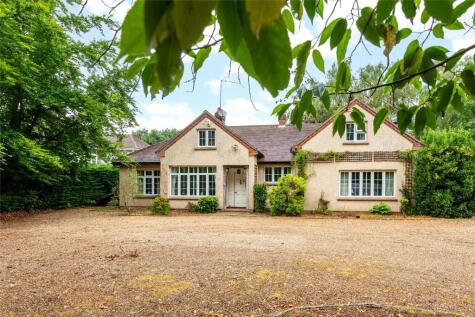 West Hill, Aspley Guise, Milton Keynes, Bedfordshire, MK17