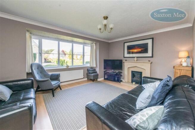 SPACIOUS LOUNGE
