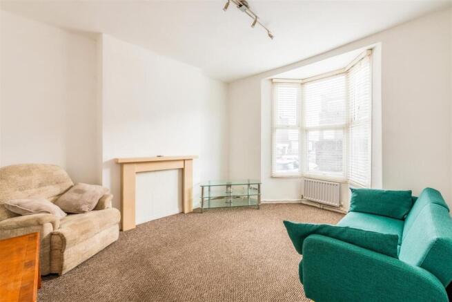 12 New England Road-4.jpg