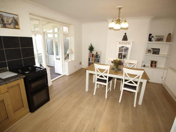 Dining kitchen