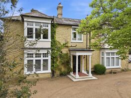 Flat 1, Hillsborough House, Churchgate Street, Harlow CM17 0JS