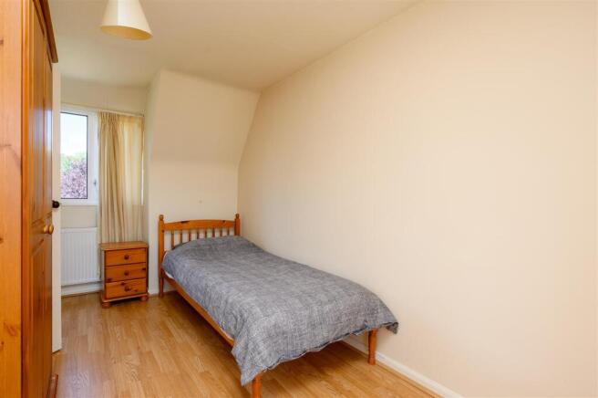 2 bed Terraced for sale Image 9