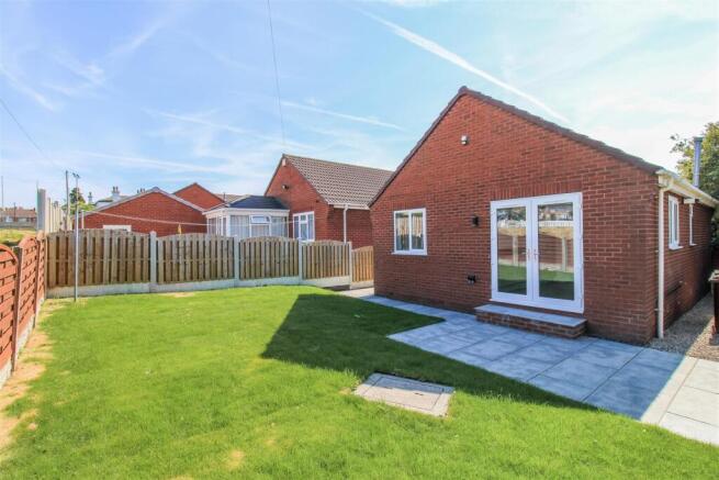 2 bed Detached Bungalow for sale Image 11