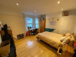 20, Thackeray Road, Southampton SO17 2GT