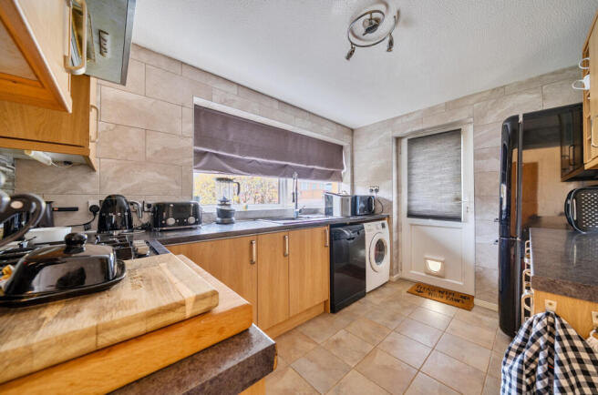 1393859-2-6946ab5...