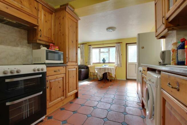 IMG_9534-IMG_9536.jpg