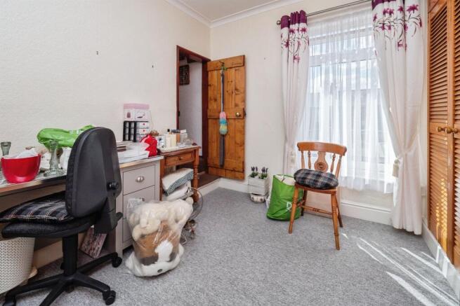 2 bed Terraced for sale Image 11