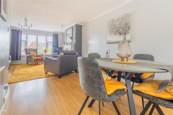 3 bed Terraced for sale Image 8