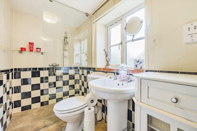 EN-SUITE.jpg