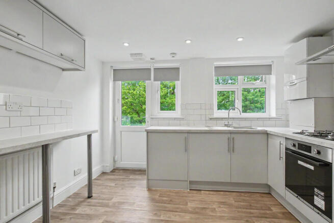 2.kitchen.JPG