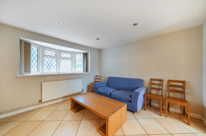 1387971-17-6942a1...