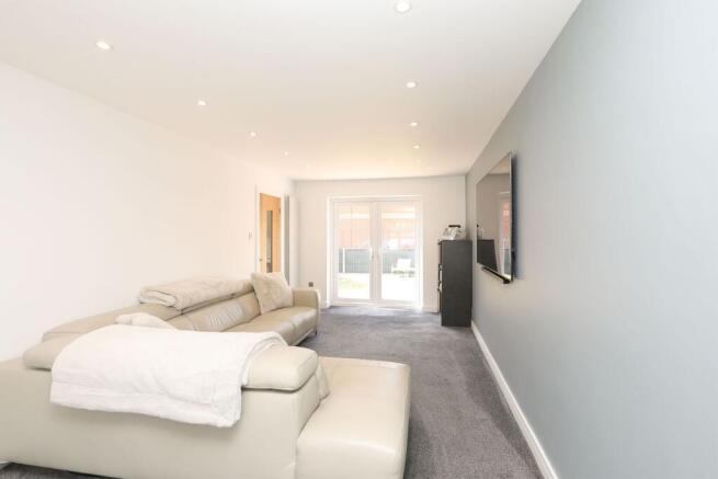 3 bed Detached for sale Image 10