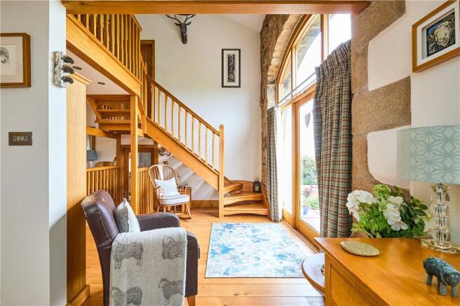 5 bed Barn Conversion for sale Image 8