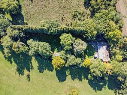 Toms Hill, Chandlers Cross, Sarratt, Rickmansworth, WD3
