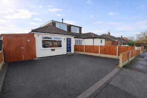 Calder Avenue, Freckleton, Preston, PR4