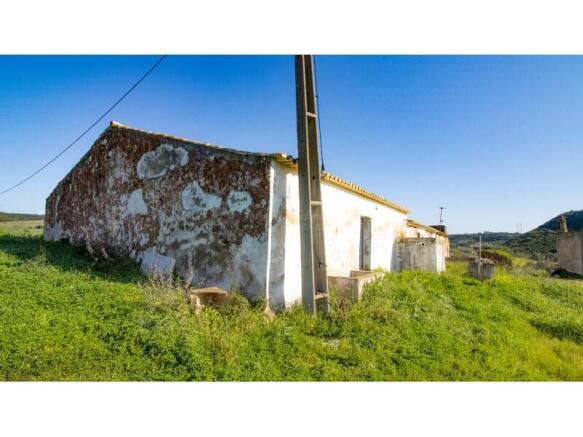 Land for construction and investment in tourism in Bensafrim