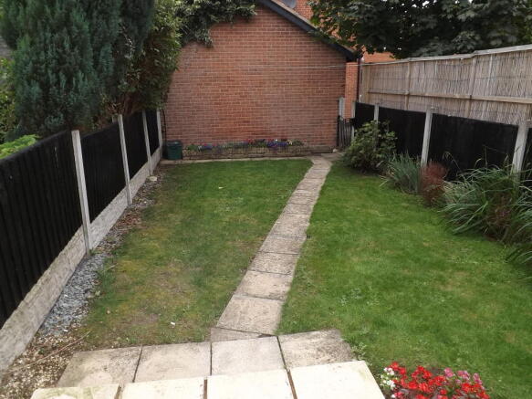 Photo 10