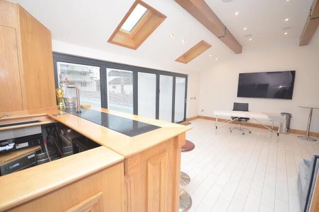 Entertainments Room