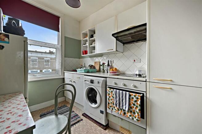 BCAR - 11 Essex Road - Kitchen 3 (4).JPG