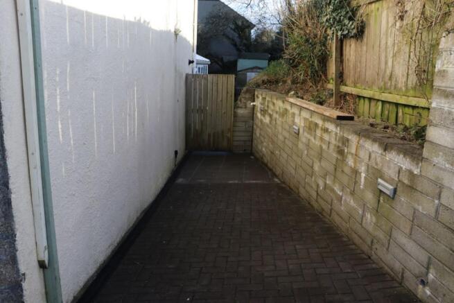 Side Passage