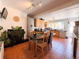 54, Springleaze, Knowle, Bristol BS4 2TT