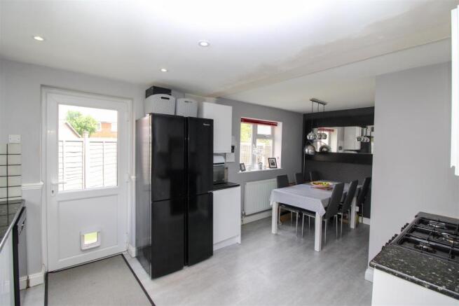 Kitchen/Breakfast Room