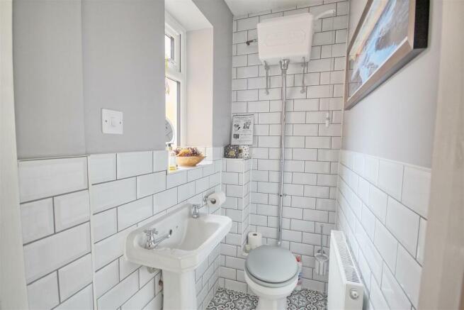 CLOAKROOM