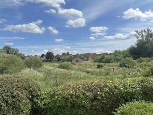 2 bed Bungalow for sale Image 11