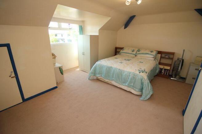 F/F Bedroom 4