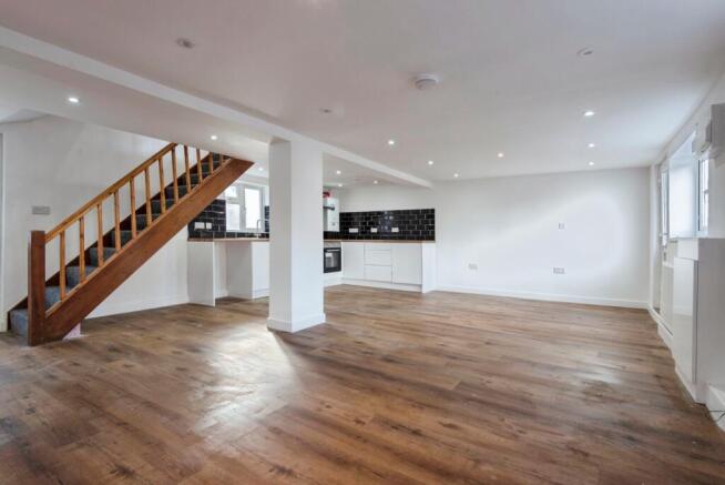 pbox-IMG.jpg