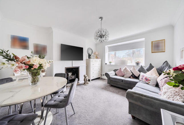 1421936-7-69b2e8a...