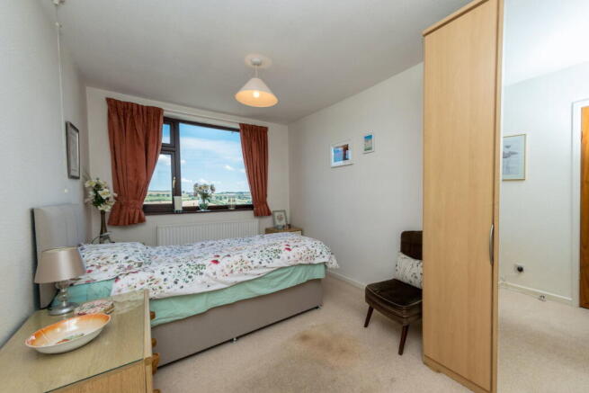 2 bed Semi-Detached Bungalow for sale Image 12