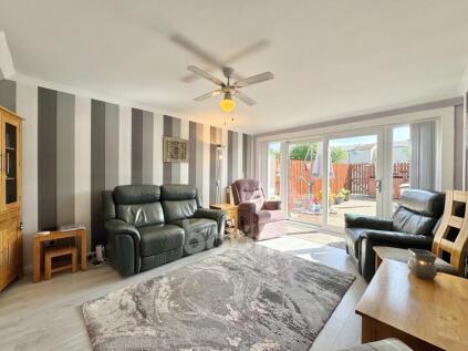 Sundrum Place, Kilwinning