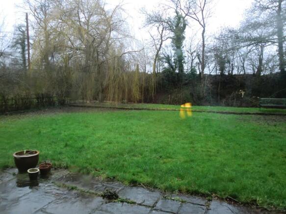 Large Secluded Garden
