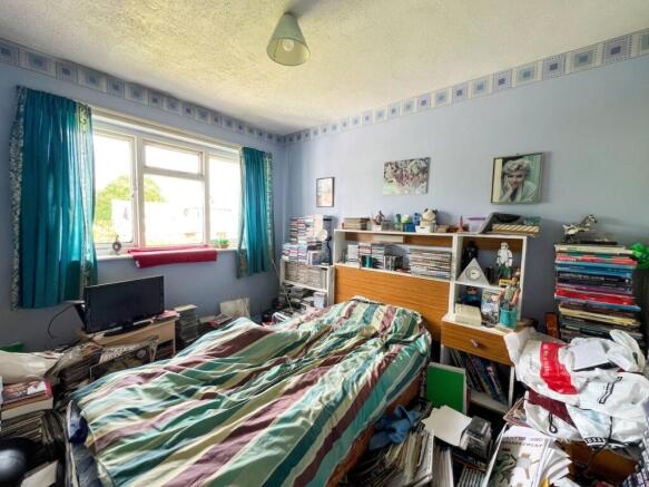 3 bed Semi-Detached for sale Image 10