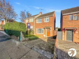 1e, Elaine Avenue, Strood, Rochester ME2 2YN