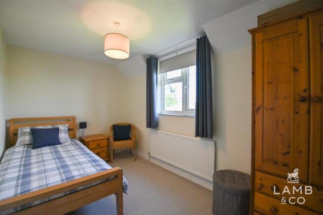 BEDROOM 3: