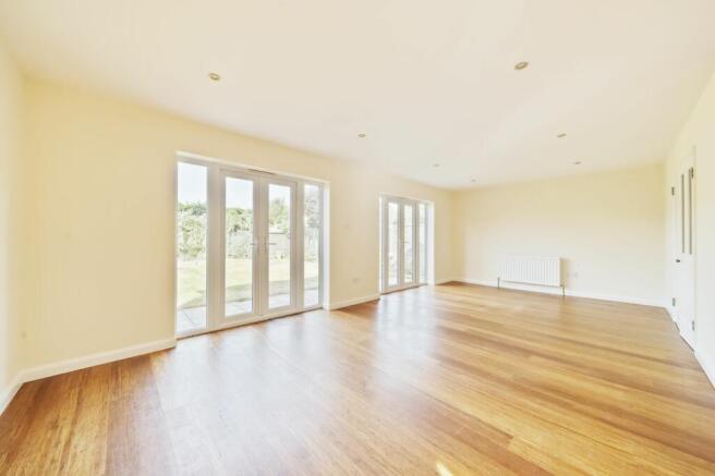 Lounge / Dining Room