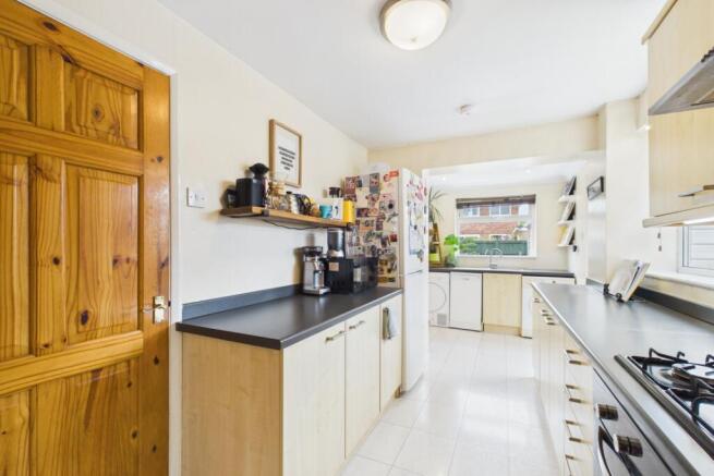 3 bed Detached for sale Image 6