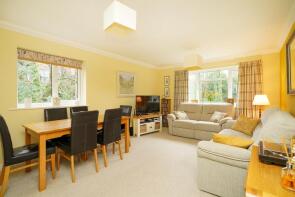 Flat 18, 20 Hallam Court, Twentywell Lane, Sheffield S17 4QD