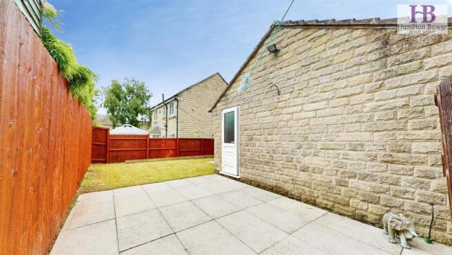 2 bed Semi-Detached for sale Image 12