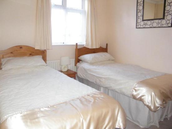 Guest Double Bedroom