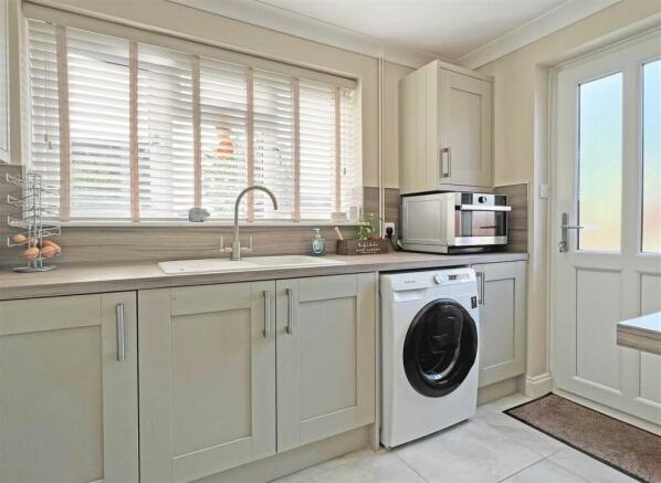 Utility Room.jpg