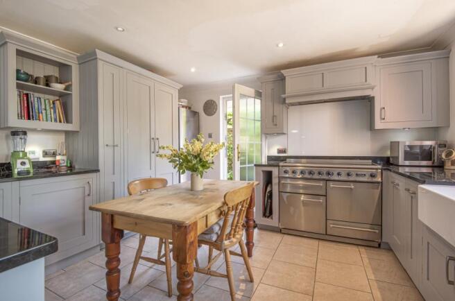 Dining room/kitchen